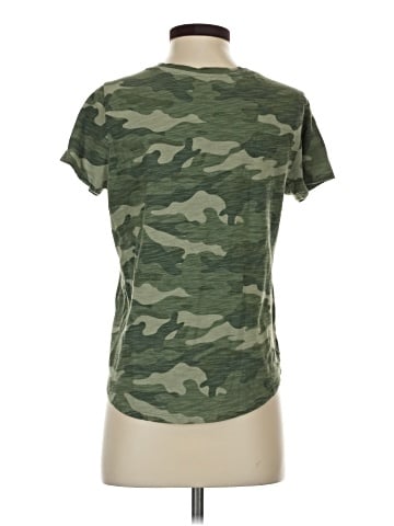 Old Navy Active T-Shirt (view 2)
