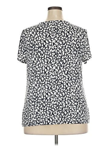 Lane Bryant Short Sleeve T-Shirt (view 2)