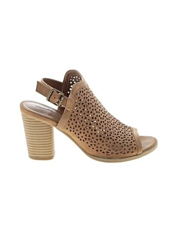 Universal Thread Sandals (view 1)