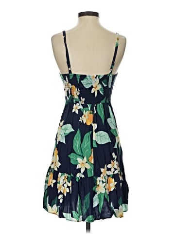 Old Navy Cocktail Dress (view 2)