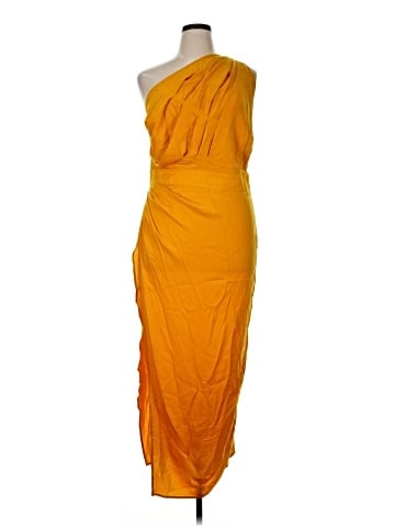 FASHION TO FIGURE Cocktail Dress (view 1)