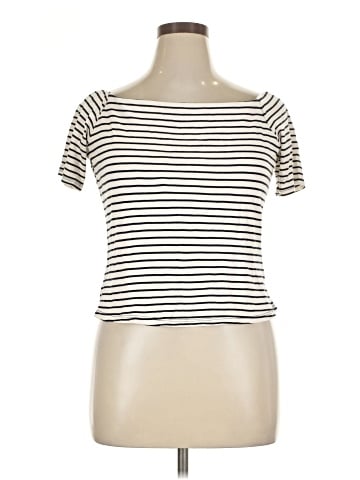 H&M Short Sleeve T-Shirt (view 1)