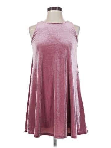 Old Navy Casual Dress (view 1)