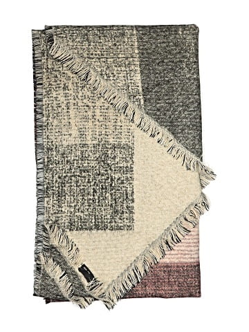 Fraas Scarf (view 2)