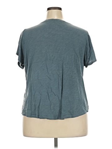 Old Navy Short Sleeve T-Shirt (view 2)