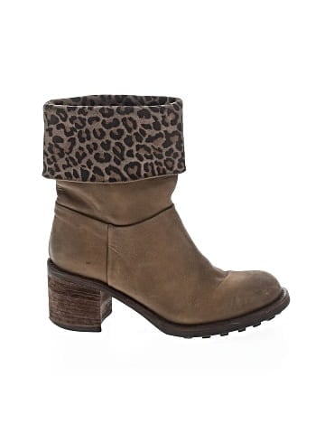 Strategia Ankle Boots (view 1)
