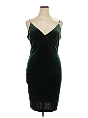 B. Smart Cocktail Dress (view 1)