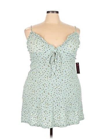 No Boundaries Casual Dress (view 1)