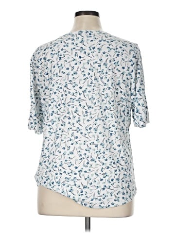 Croft & Barrow Short Sleeve Blouse (view 2)