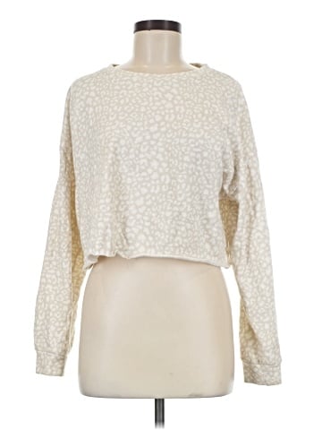 colsie Pullover Sweater (view 1)