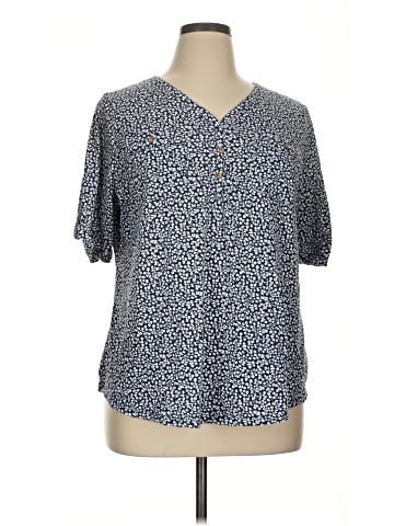 Croft & Barrow Short Sleeve Blouse (view 1)