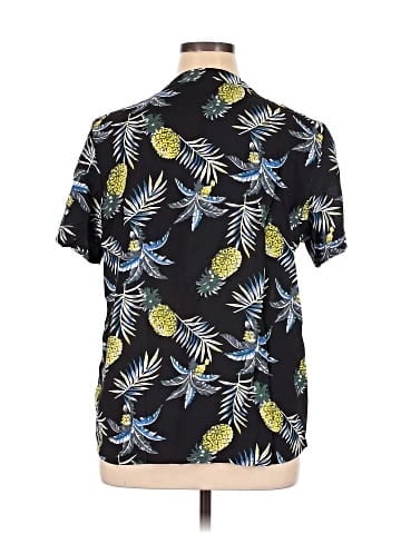 Ekouaer Short Sleeve Button-Down Shirt (view 2)