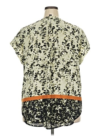 Simply Vera Vera Wang Short Sleeve Blouse (view 2)