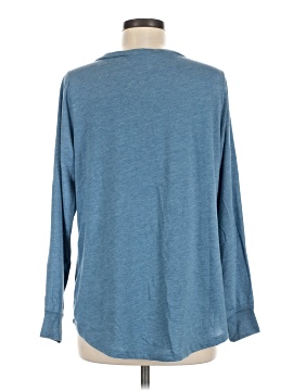 Torrid 3/4 Sleeve T-Shirt (view 2)