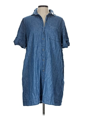 Old Navy Casual Dress (view 1)
