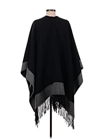 D&Y Poncho (view 2)