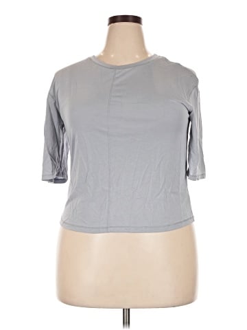 Mossimo 3/4 Sleeve T-Shirt (view 1)