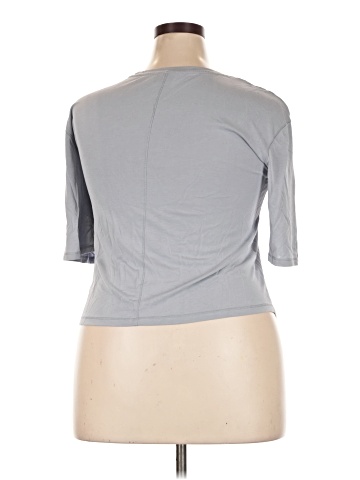 Mossimo 3/4 Sleeve T-Shirt (view 2)