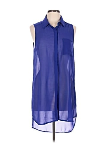 Lush Sleeveless Button-Down Shirt (view 1)