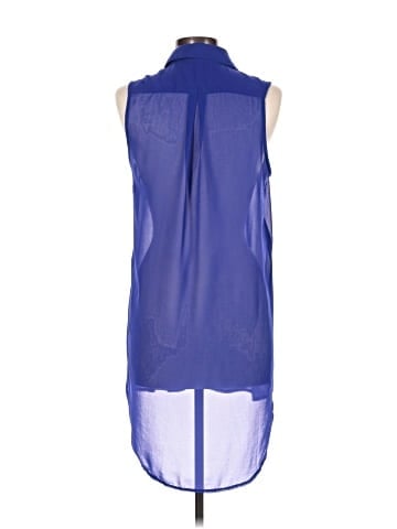 Lush Sleeveless Button-Down Shirt (view 2)