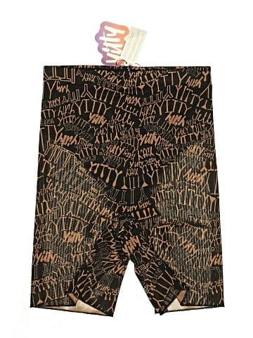 Yitty Shorts (view 1)