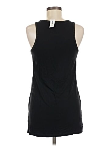 Old Navy Sleeveless T-Shirt (view 2)