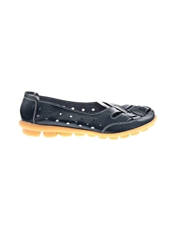 Unbranded Flats (view 1)