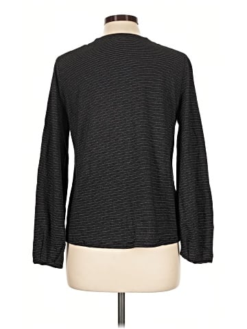 Liz Claiborne Long Sleeve T-Shirt (view 2)