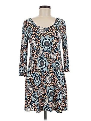 Salaam! Casual Dress (view 1)