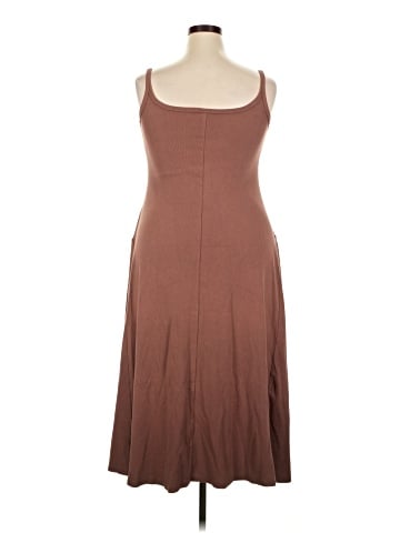 Old Navy Casual Dress (view 2)
