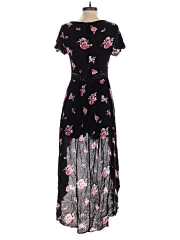 Xhilaration Cocktail Dress (view 2)