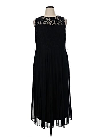 White House Black Market Cocktail Dress (view 1)