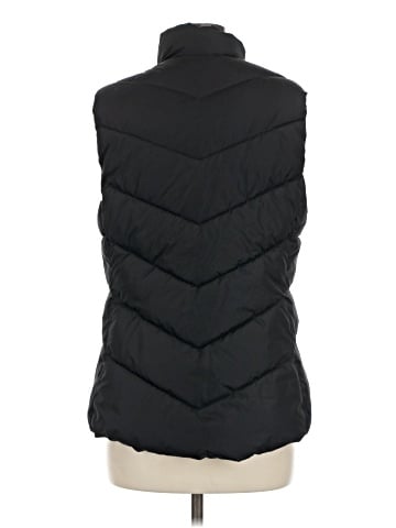 Gap Outlet Vest (view 2)