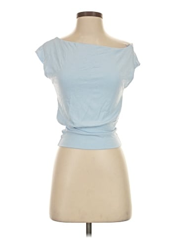 No Boundaries Sleeveless T-Shirt (view 1)