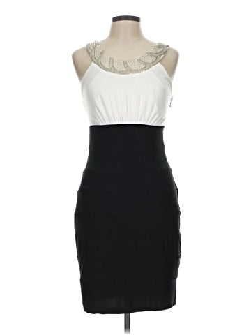 Roz & Ali Cocktail Dress (view 1)