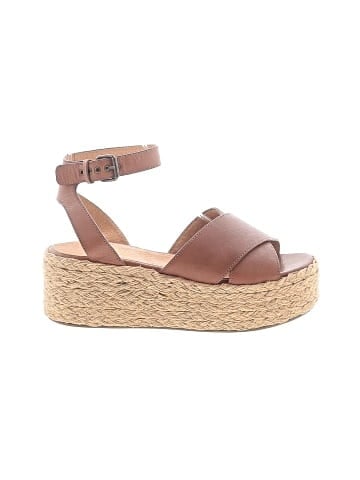 Seychelles Wedges (view 1)