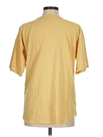 Lizwear by Liz Claiborne Short Sleeve T-Shirt (view 2)