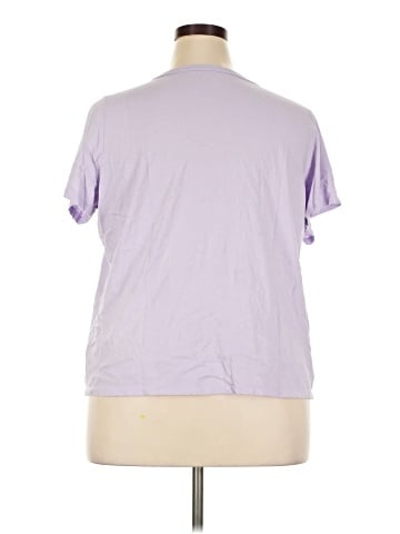 Old Navy Short Sleeve T-Shirt (view 2)