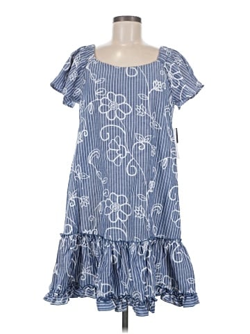 Signature by Robbie Bee Casual Dress (view 1)
