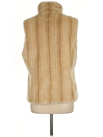 Kristen Blake Faux Fur Vest (view 2)
