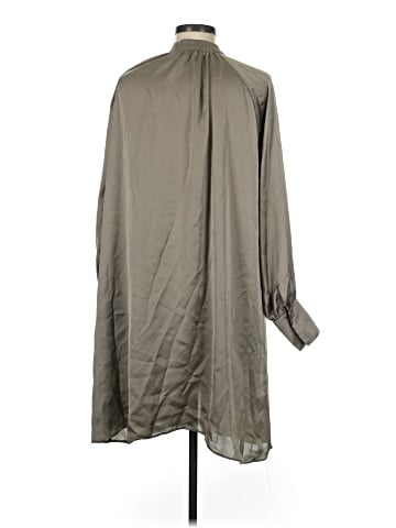 H&M Casual Dress (view 2)