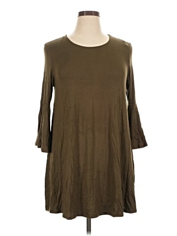Azules 3/4 Sleeve T-Shirt (view 1)