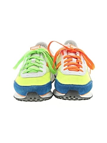 Puma Sneakers (view 2)