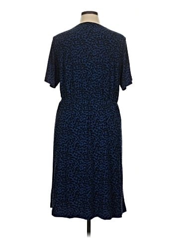Banana Republic Factory Store Casual Dress (view 2)
