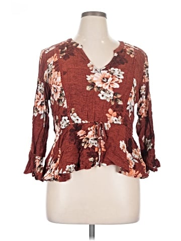 Maurices 3/4 Sleeve Blouse (view 1)
