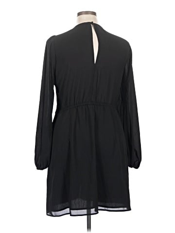 Abercrombie & Fitch Casual Dress (view 2)