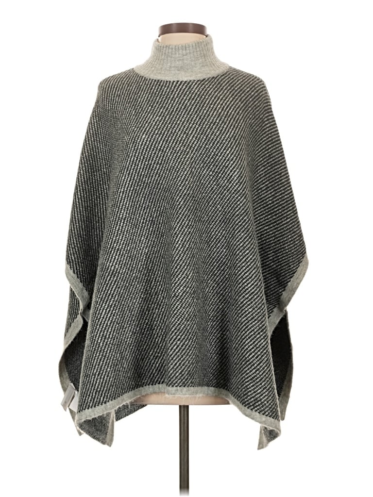 Pre-owned Ann Taylor Poncho In Gray