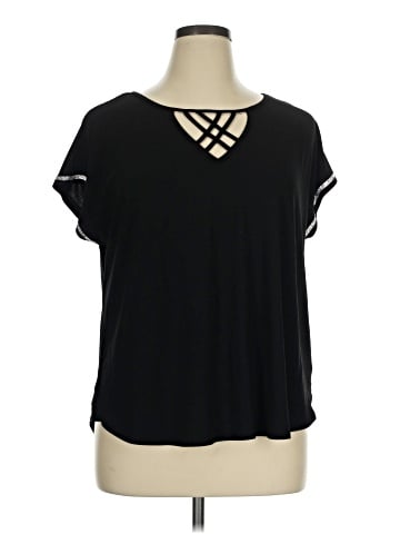 Love Scarlett Short Sleeve Top (view 1)