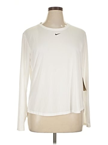 Nike Long Sleeve T-Shirt (view 1)