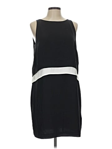 Banana Republic Cocktail Dress (view 1)